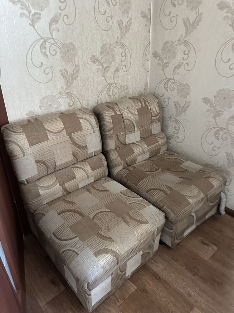 Угловой диван 4х2
