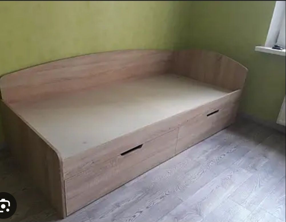 Кровать односпальная с ящиками