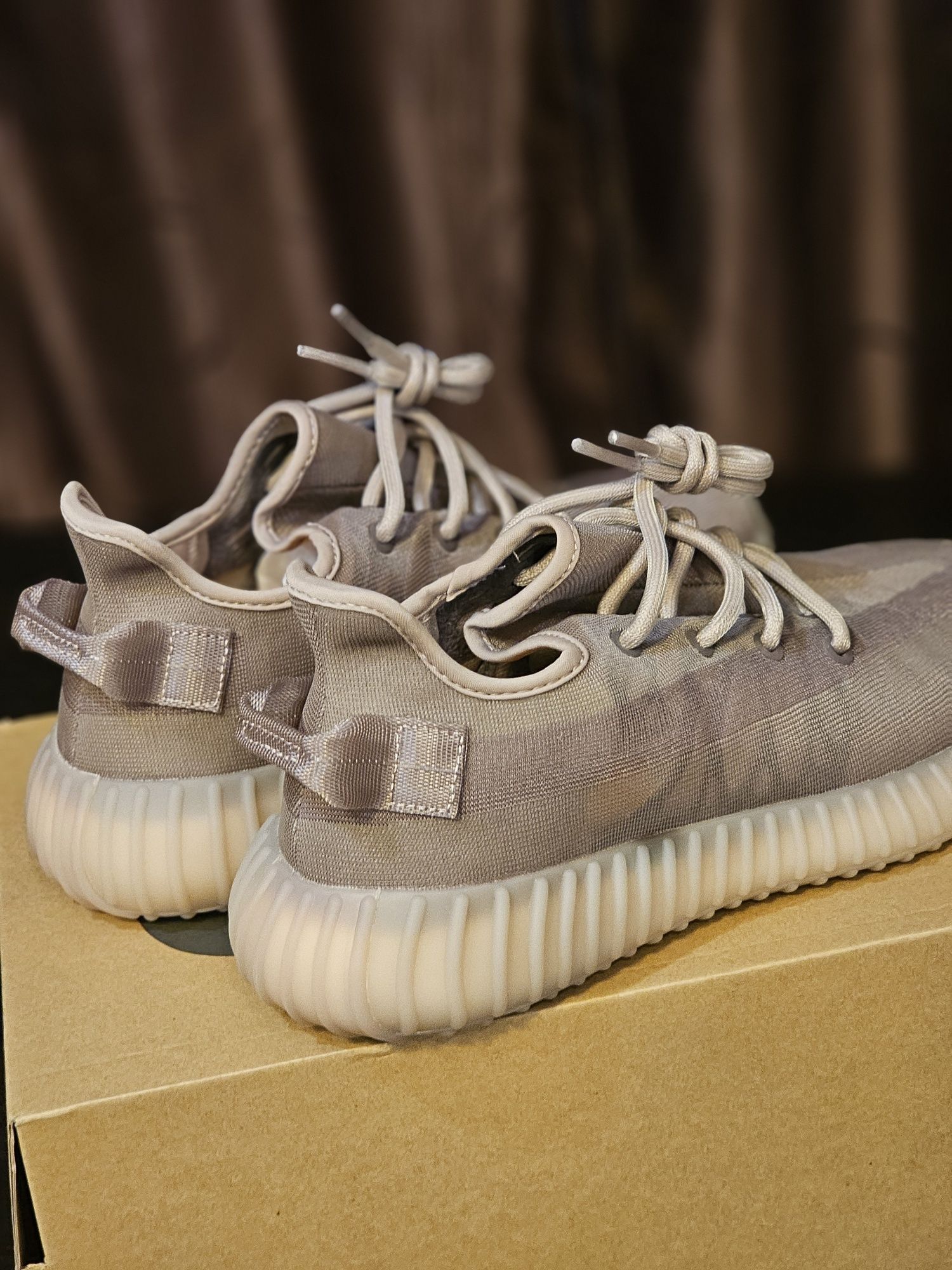 Adidas Yezzy Boost 350 V2
