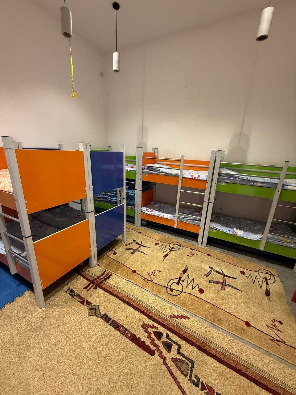 Продам двух ярусные кроватки