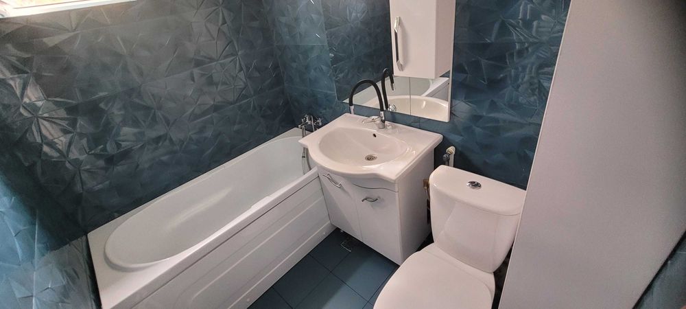 Apartament 2 camere, mobilat – Str. Spiniș, Sector 4-direct proprietar