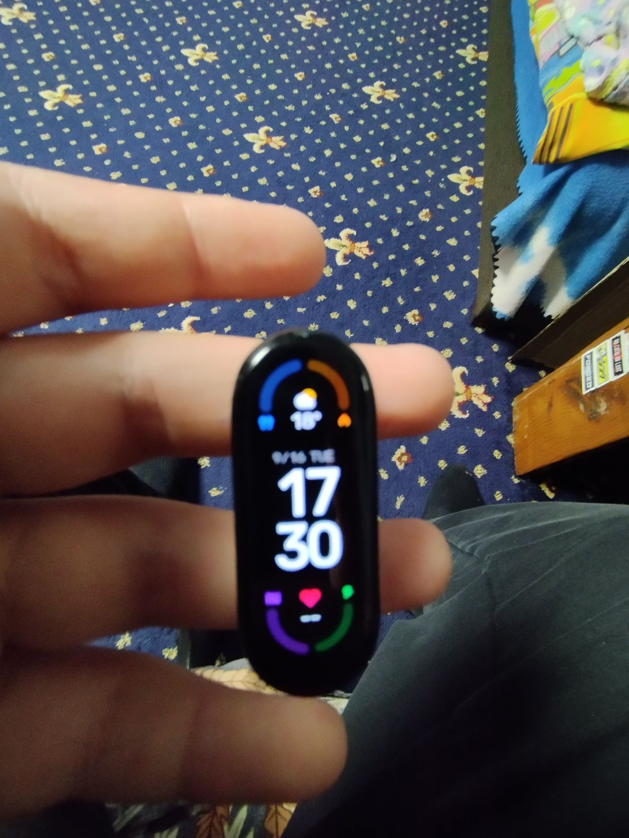 Часы Xiaomi Mi band 6