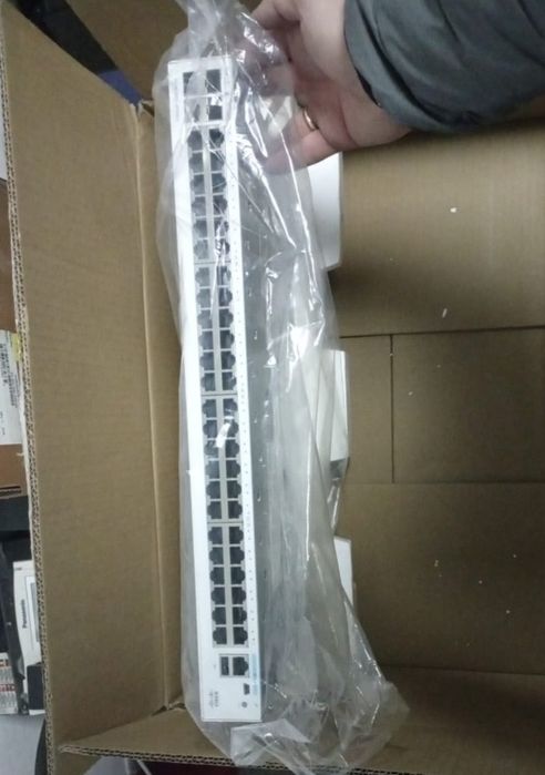 Cisco Catalyst C1000-48T-4G-L.