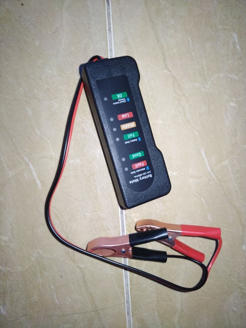 12V цифров мултиметър за автомобили и мотоциклети