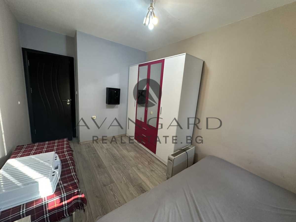 Продава се Тристаен апартамент в Пловдив, Кючук Париж - 76 кв.м за 1448 €/кв.м - Снимка #6