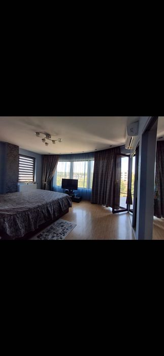 Casă in zona Bucium- Plopii fără soț  -  7 camere