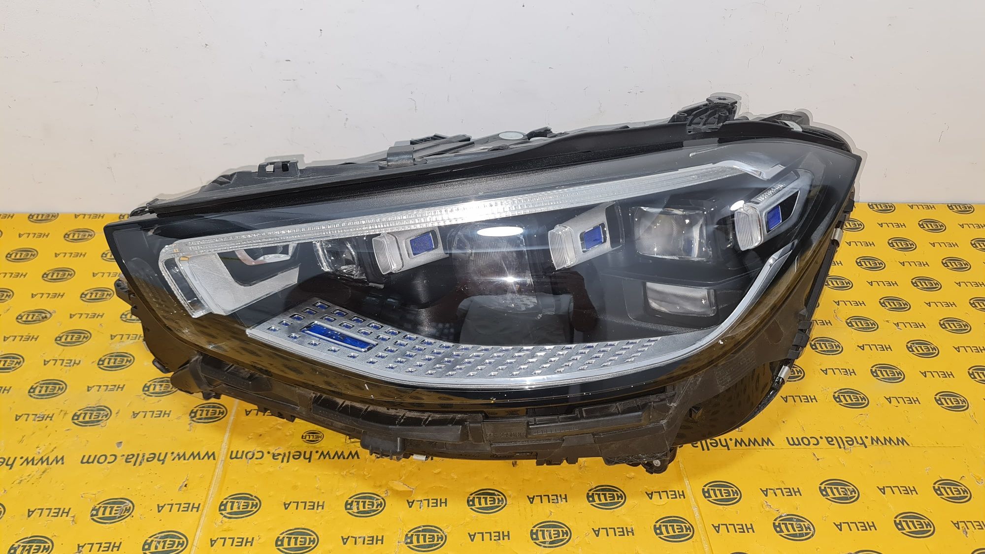 Far full led adaptiv Digital Light Mercedes S a223  w223 a2239065304