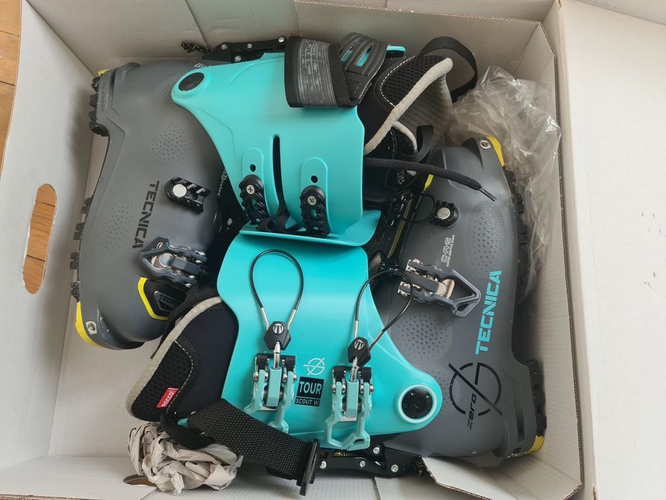 De vanzare clapari de tura dama Tecnica Zero G Tour Scout