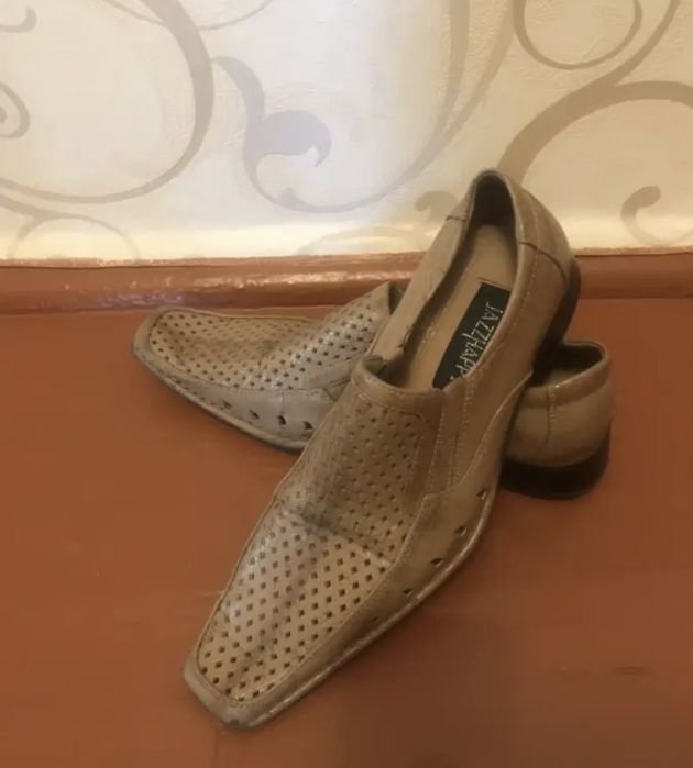 Продам мужские туфли