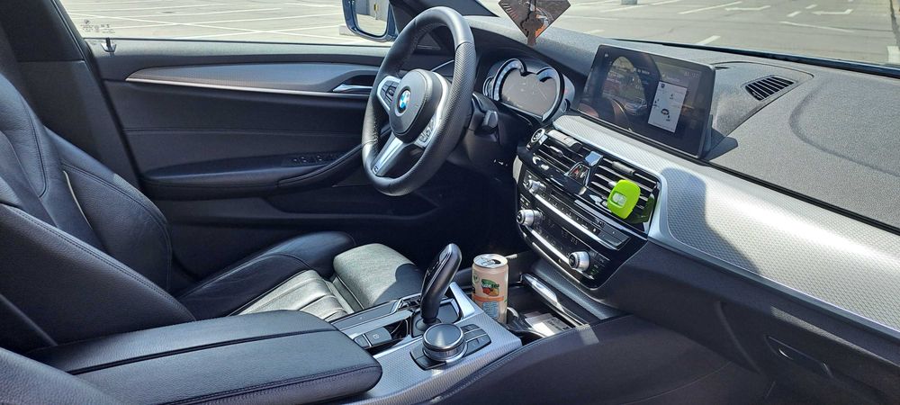 Bmw seria 5 G30, X-Drive, Pachet M