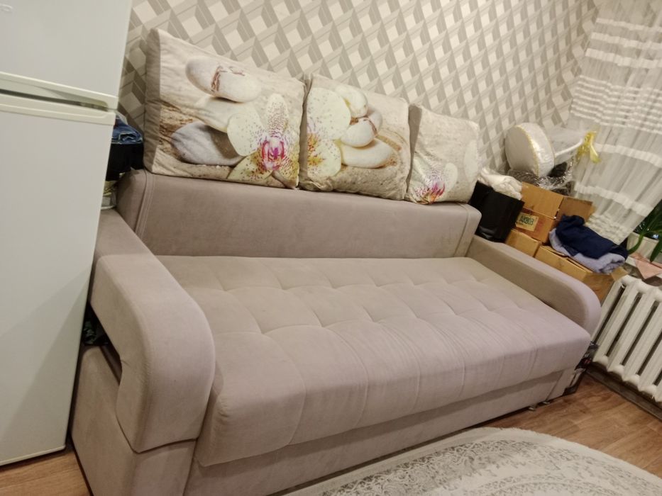 Диван продам большой