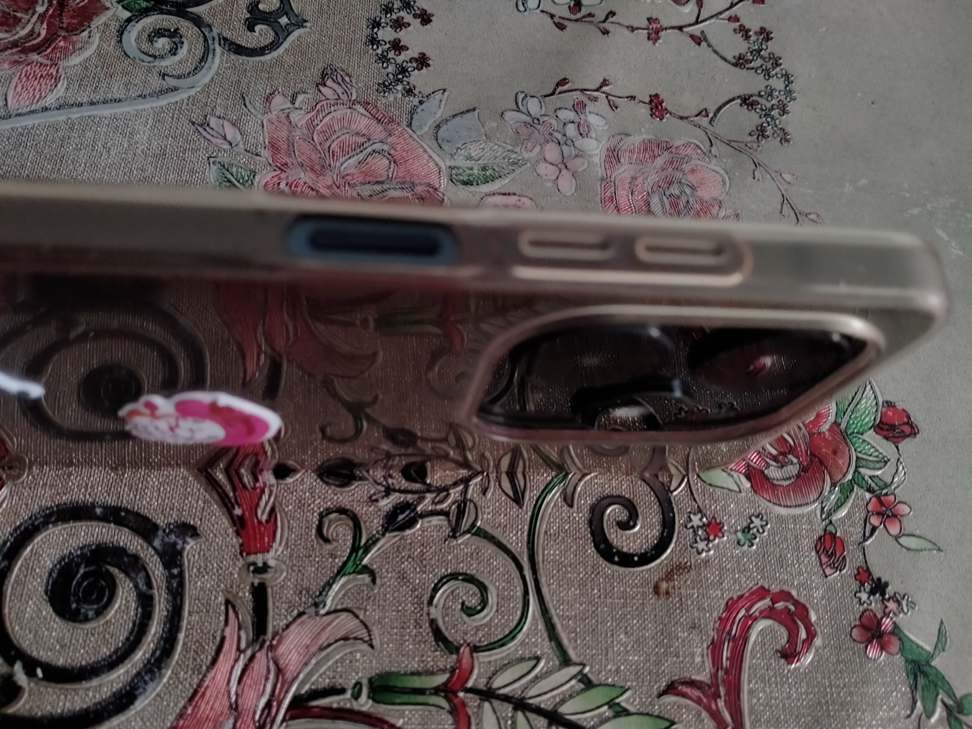 Tecno spark 20 plus