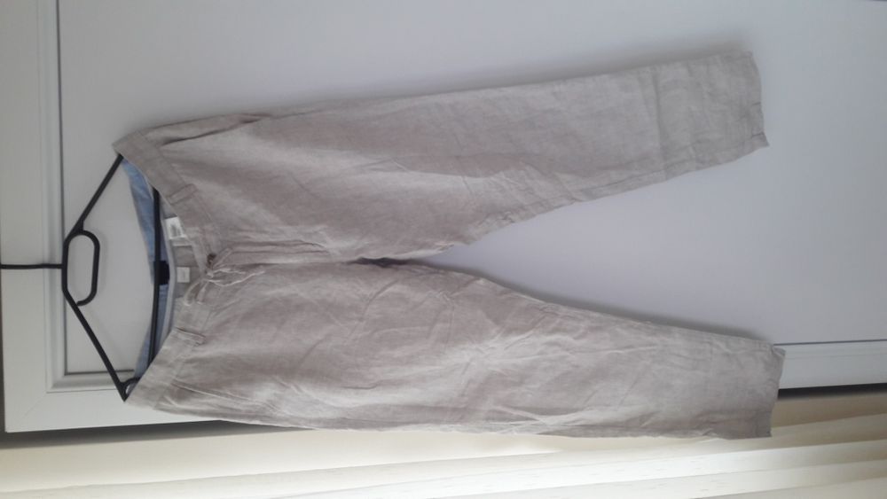 Pantaloni H&M material in