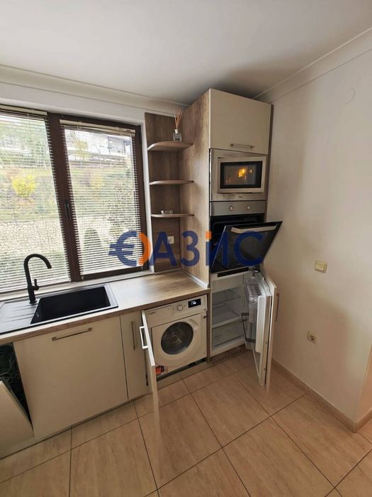 Продава се Едностаен апартамент в Свети Влас - 40 кв.м за 1033 €/кв.м - Снимка #9