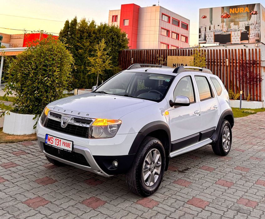 Dacia Duster Offroad Pack 1.6 4x4 Benzina Navi Clima Geamuri Electrice