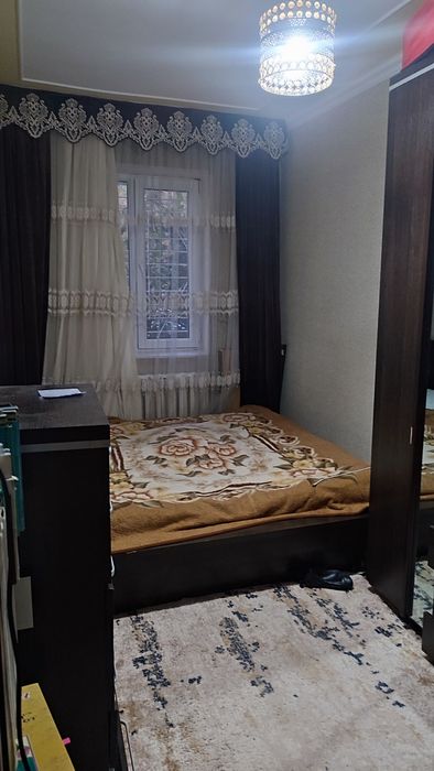 Uy sotiladi. Kirib yashash holatida.