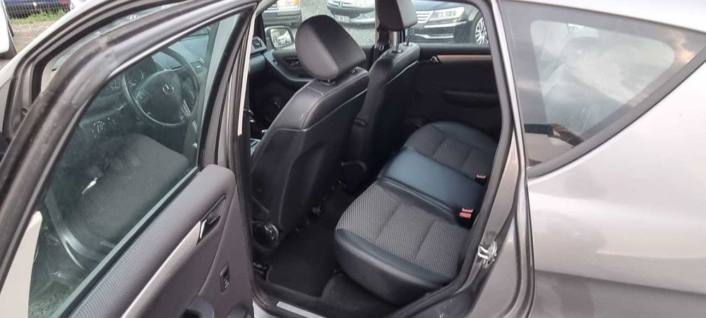 Mercedes-Benz A180 2.0 CDi 109 Cp 2010 Euro 5 Rate sau Cash