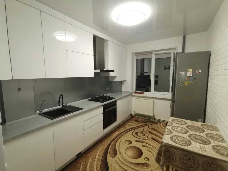 Дава се под наем Двустаен апартамент в София, Зона Б-18 - 67 кв.м за 433.5 € - Снимка #1