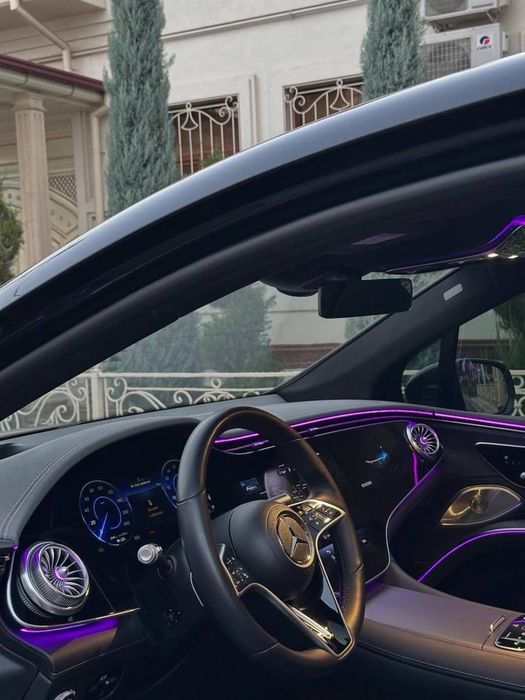 Mercedez Benz EQS 580 Suv