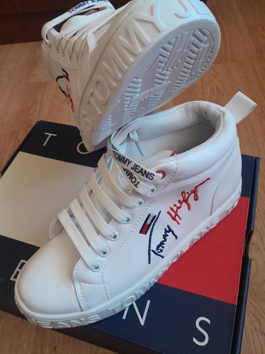 Кецове  Tommy Hilfiger  - дамски