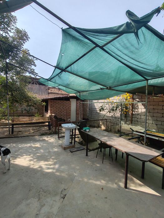 Продаю дом на участке 4.3 соток в Мирзо Улугбекском районе