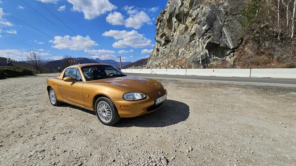 Mazda MX-5 NB 1.6 • 1998 • Roadster decapotabil