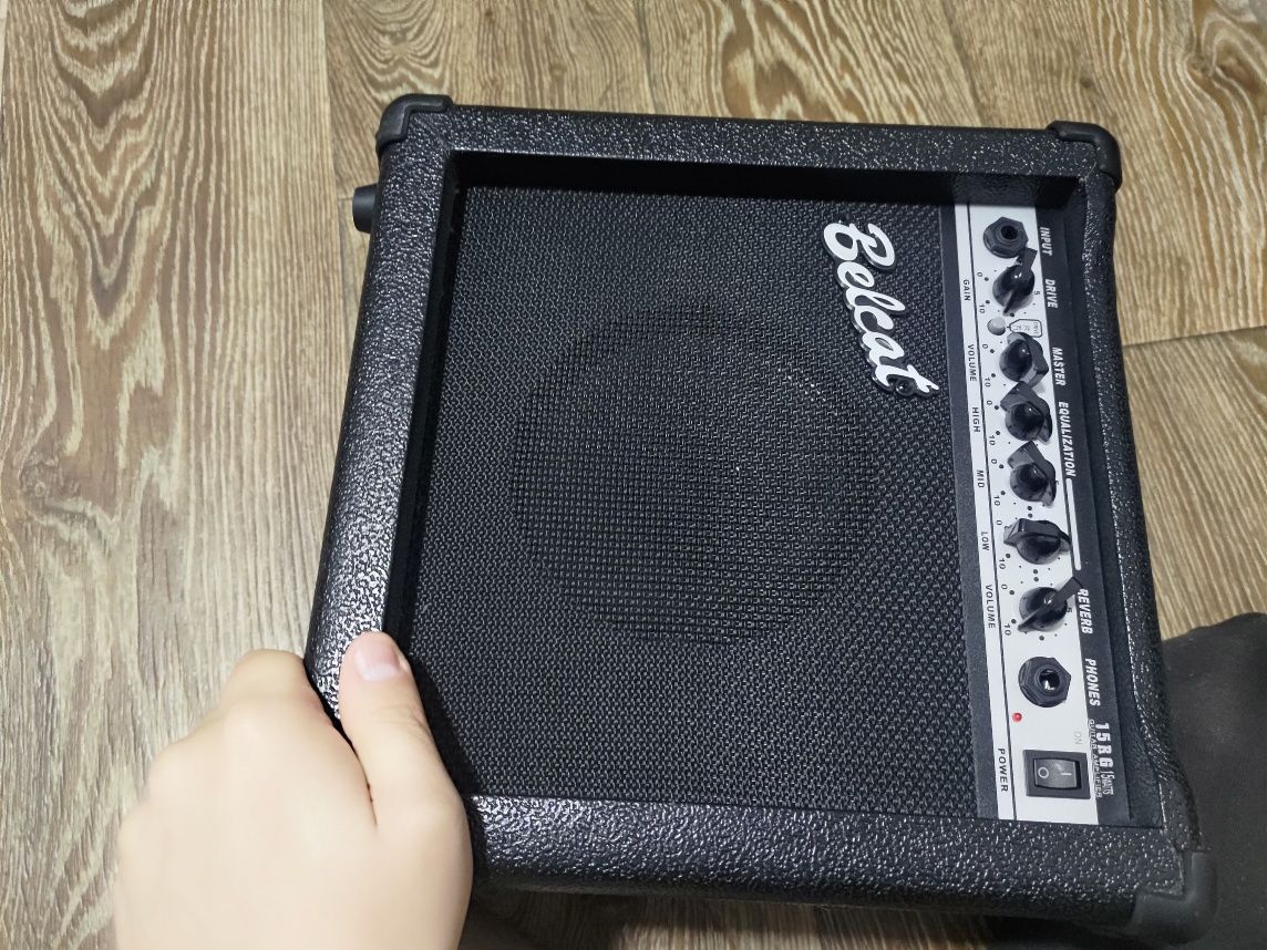 Гитарный усилитель Belcat 15w