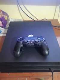 PS 4 pro impecabil