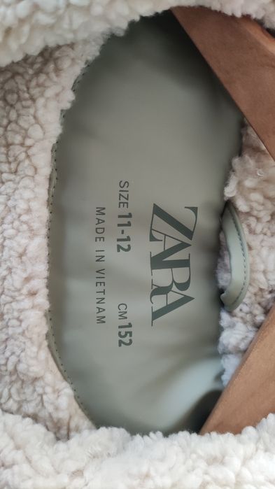 Vând geaca îmblănită Zara