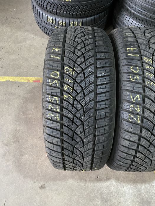 Anvelope iarna 225/50/17 Goodyear Ultra Grip Performance 225 50 17 R17