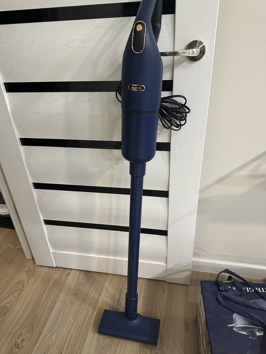 Продам пылесос DEERMA б/у