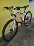 Bicicleta cube dart