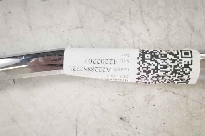 Хромиран Орнамент Предна Броня Оригинален В Добро Състояние Мерцедес-Б