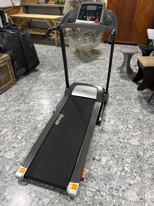 Продам беговую дорожку