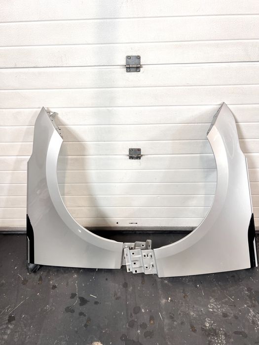 Aripa fata stanga, dreapta Land Rover Range Rover Velar L560 2017+