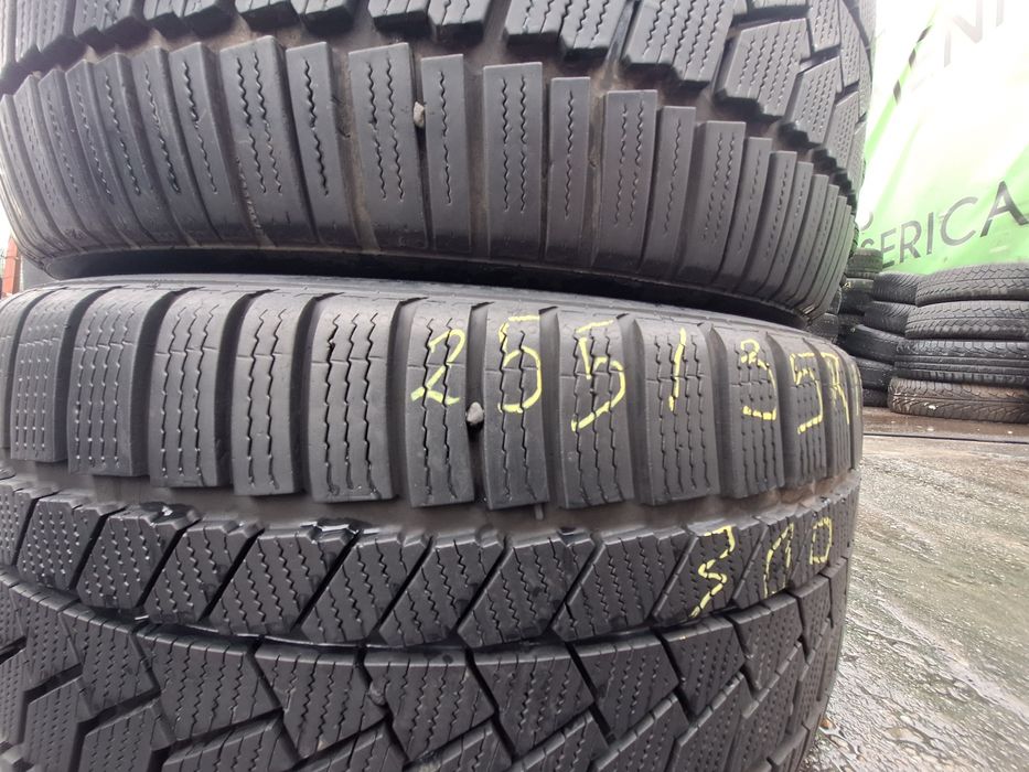 2 anvelope iarna 255/35r19 Continental Montaj Gratis