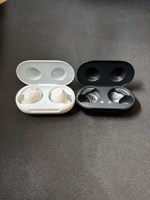 Vand casti samsung perfect functionale