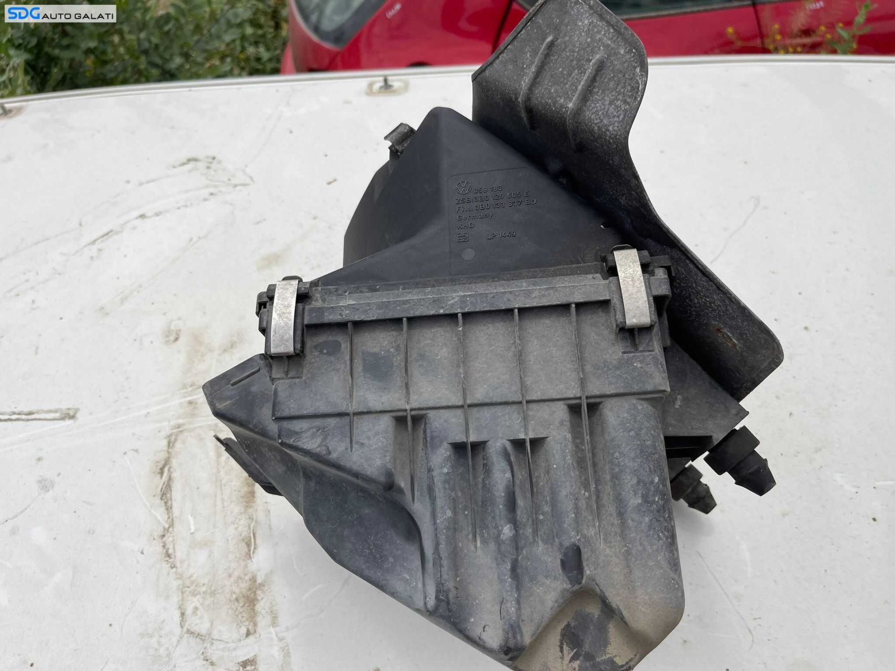 Carcasa Filtru Aer Volkswagen Passat B5.5 2.0 ALT 2001 - 2005 Cod 3B0129605E 3B0133837BD [C6085]
