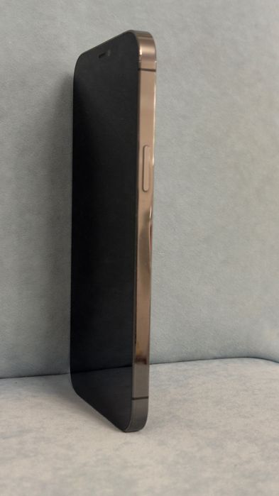 Перфектен Iphone 12 Pro Max 128 Graphite