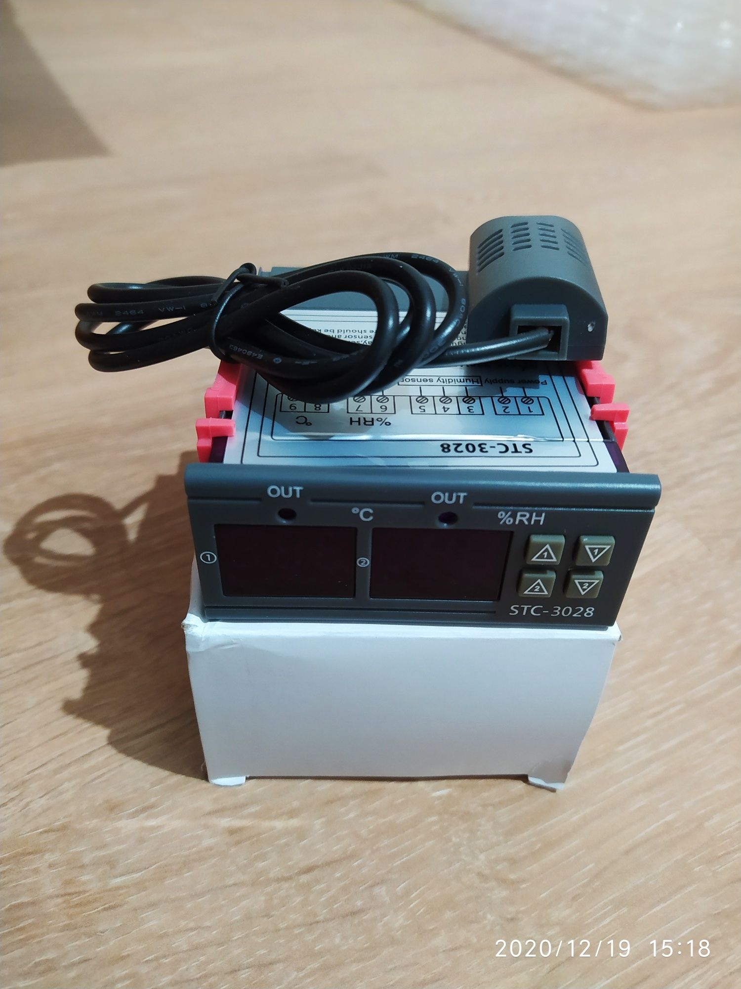 STC-3028/влагоконтроллер 2в1/inkubatorga/vlajnost kontroller