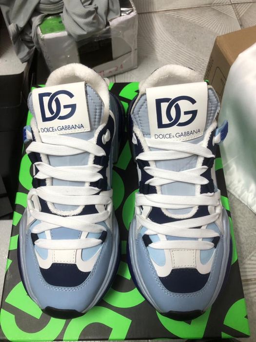 Vand 2 perechi adidasi DG - Noi