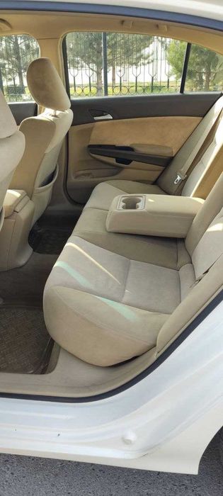 Автомобиль Honda Accord