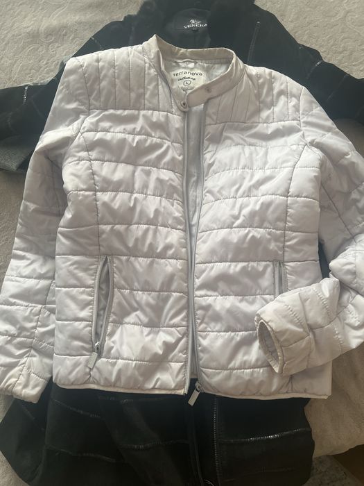 Продам куртку пальто костюм