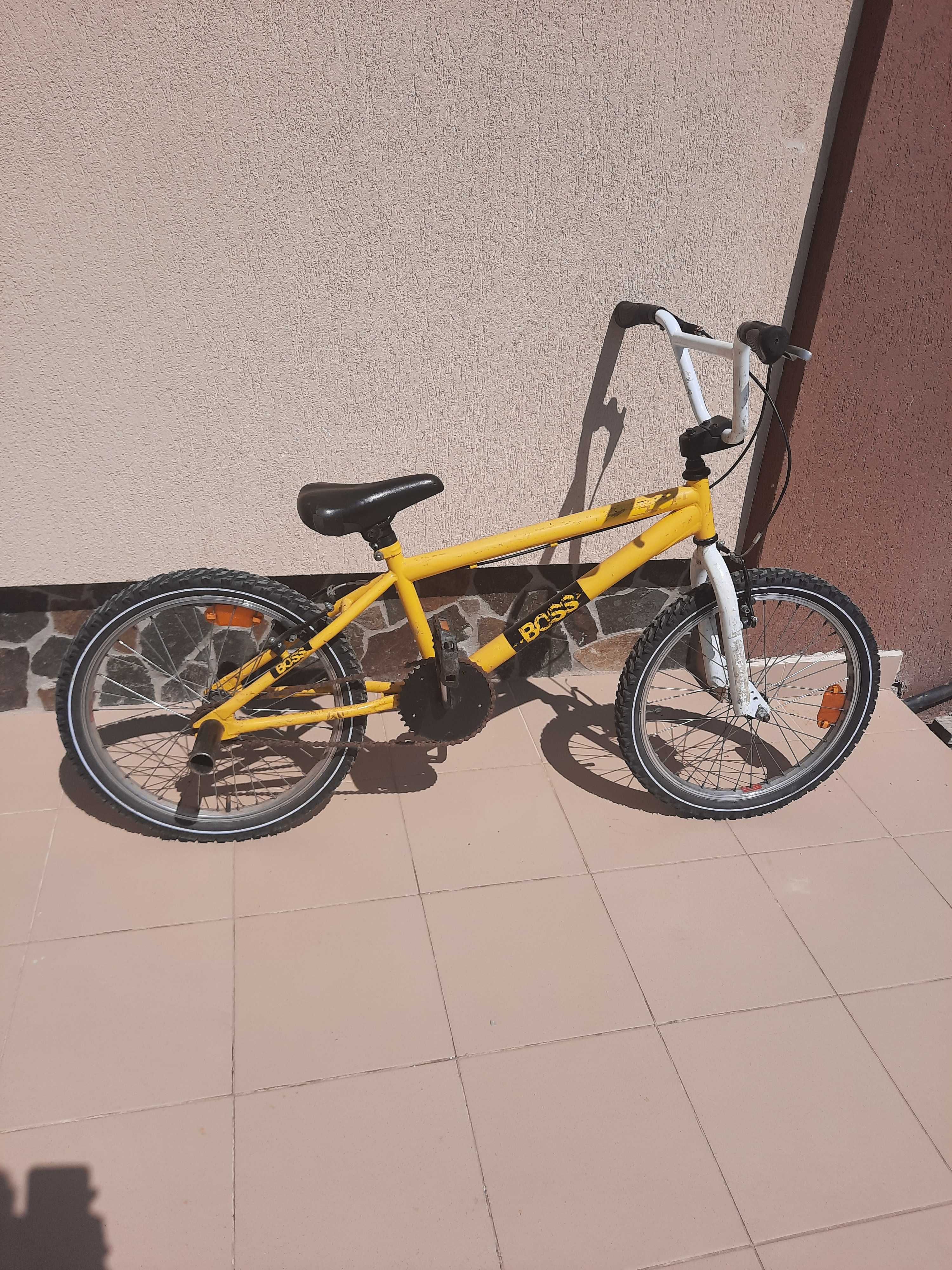 Bicicleta BMX Targu Lapus