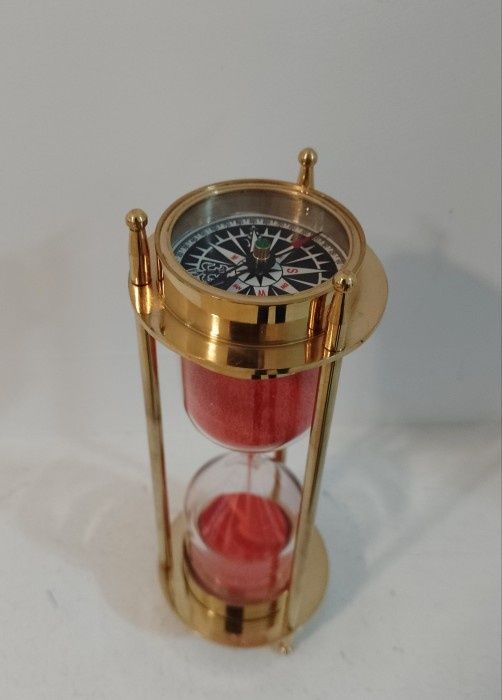 Clepsidra din alama piesa colecție cu busole la ambele capete ,stare e