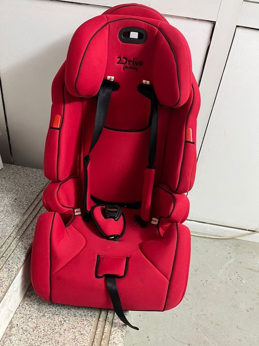 Scaun auto rosu!!