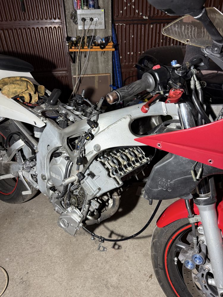 Yamaha YZF-R6 2000