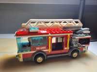LEGO City пожарная машина.100%оригинал
