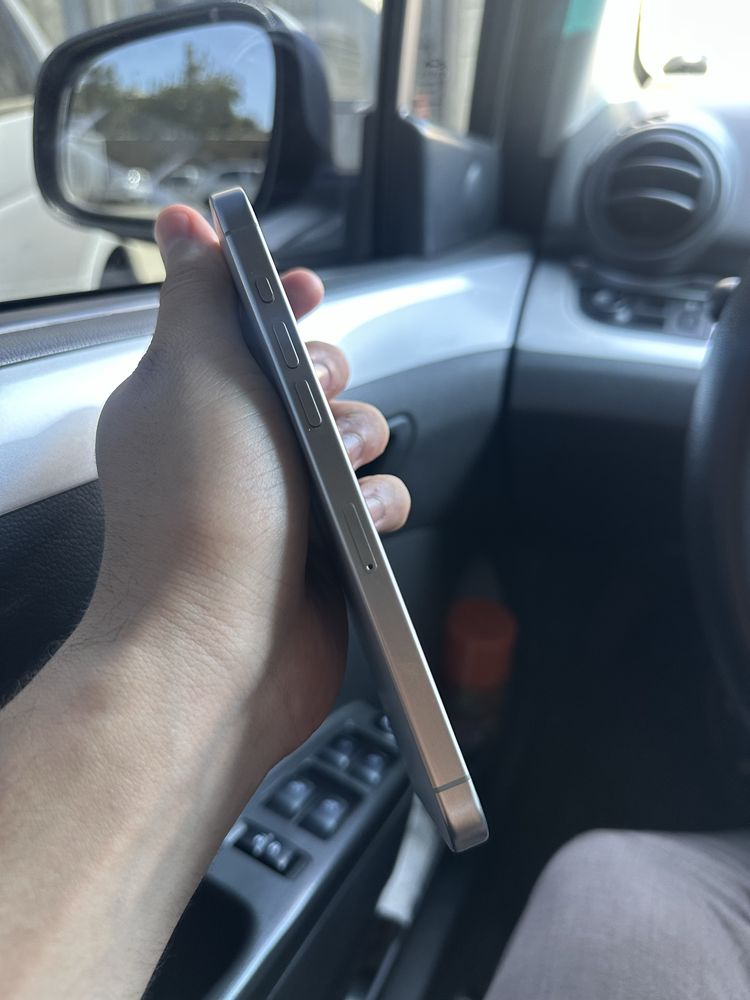 Iphone 15pro max 256