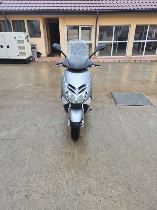 Aprilia Leonardo 250